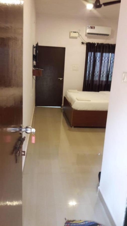 Fullmoon Beach Place Candolim Ngoại thất bức ảnh